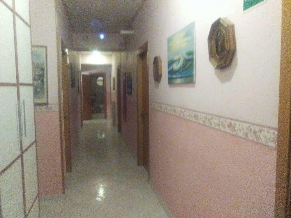 Hotel Tizi Rome Buitenkant foto